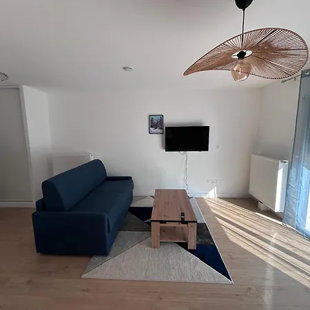 Neuf Proche Telecabines Apartment